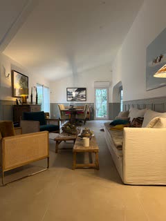Built, photograph 18